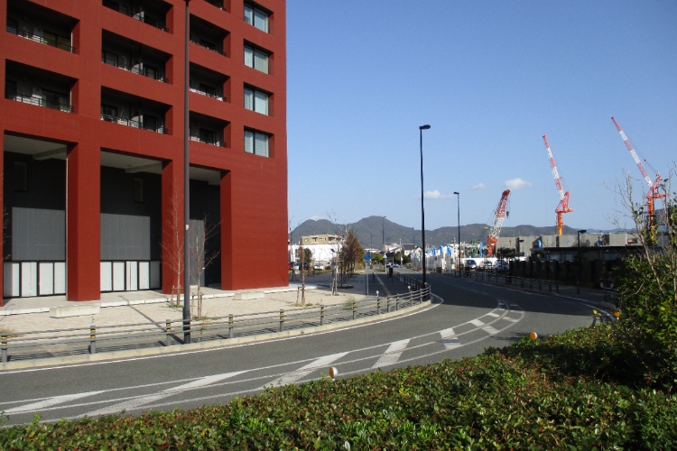 アイタワーの外観③