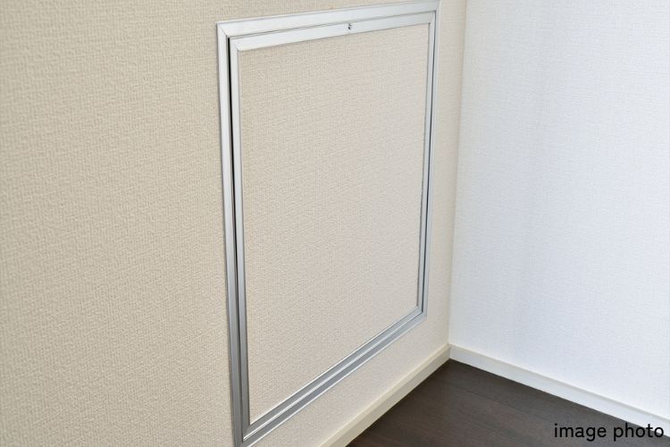 アイタワーの点検口イメージ画像