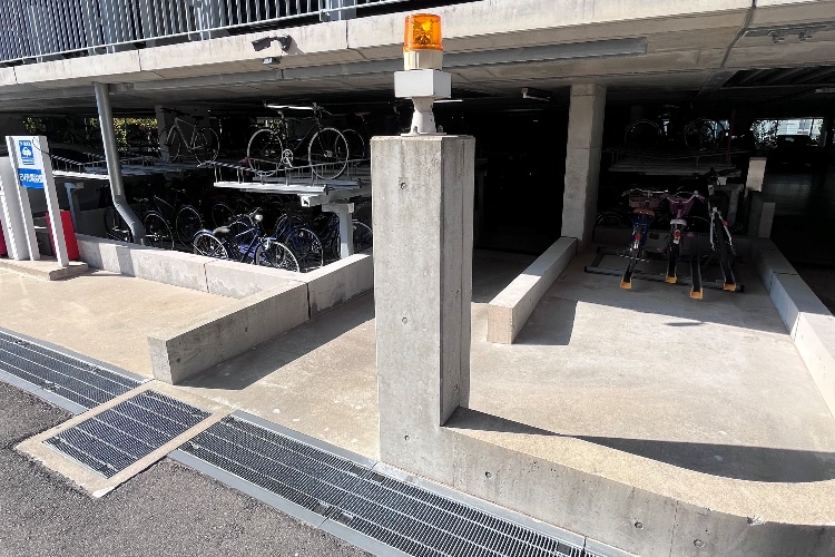 アイタワーの自転車置場画像